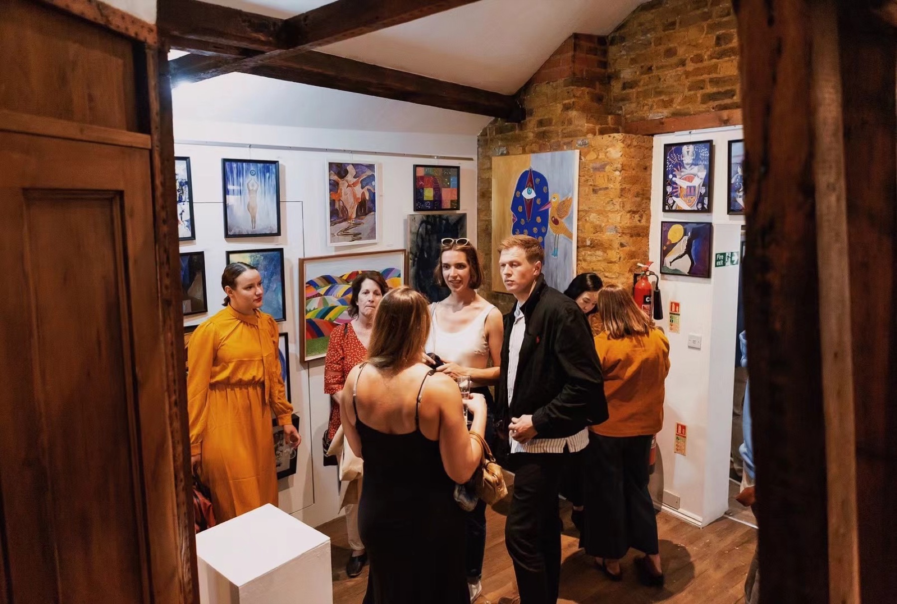 Exhibition moment 28